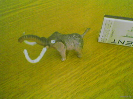Шерстистый мамонт английской компании "Inpro toys" (Inpro Woolly mammoth, 1972г.). (возможен обмен)