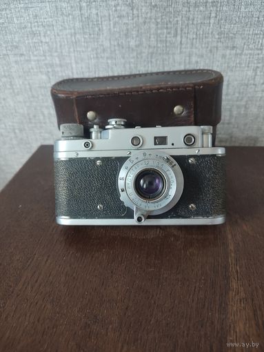 Фотоаппарат Зорький С. Индустар 22