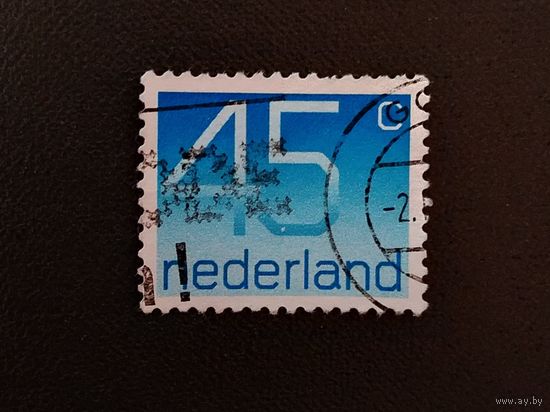 Марка Нидерланды 1976 год Стандарт