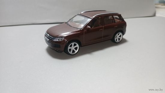 VW touareg 1/43