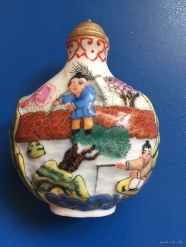 Старинная табакерка, фарфор, живопись,раритет!
