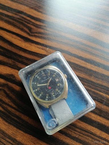Часы Командирские.