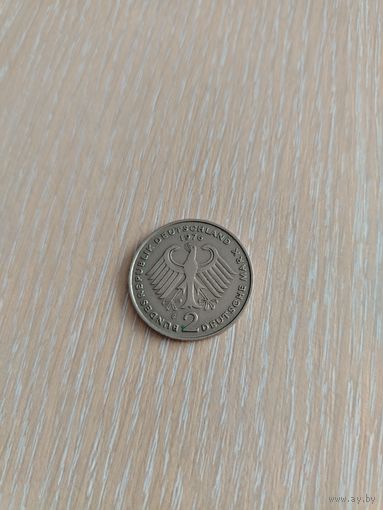 2 марки 1976 год. (F)