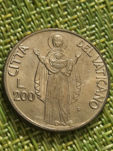 Ватикан 200 лир 1990 г.( Пресвятая Дева )