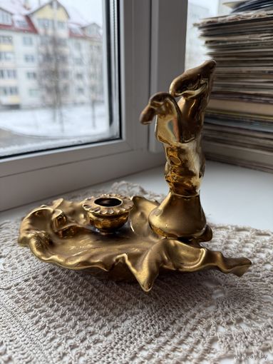 Подсвечник