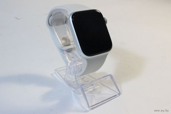 Умные часы Apple Watch SE 2 44 мм (алюминиевый корпус, серебристый/белый, спортивные силиконовые)