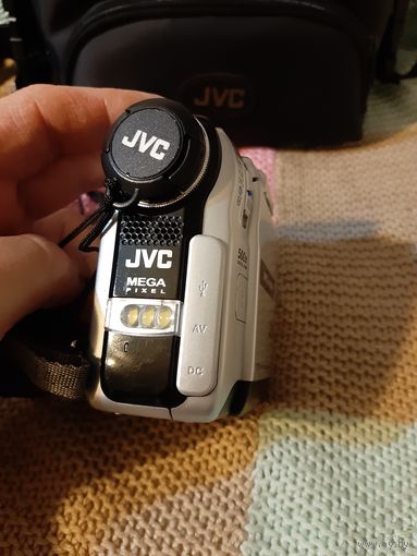 Видеокамера JVC GR-DX307U. Редкая.
