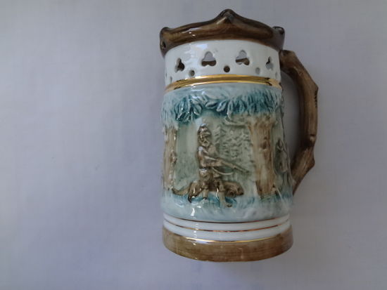 Пивная кружка Напейся, не облейся.