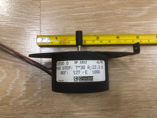 Шаговый двигатель Crouzet 82930.0,