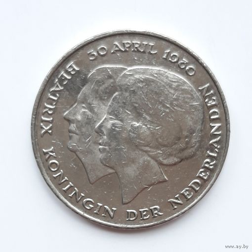 Нидерланды. 2,5 гульдена 1980 г. Коронация королевы Беатрикс.