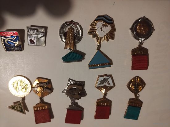 Знак ЦК ВЛКСМ