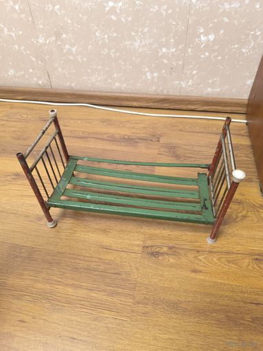 Кроватка для кукол металл.  Ретро
