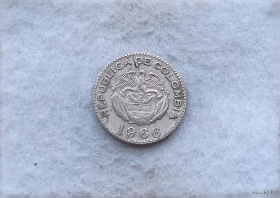 Werty71 Колумбия 10 сентаво 1966
