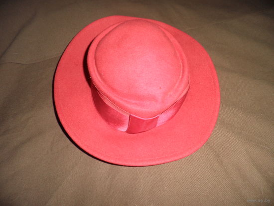 Шляпка женская,а-ля Шапокляк.С рубля.