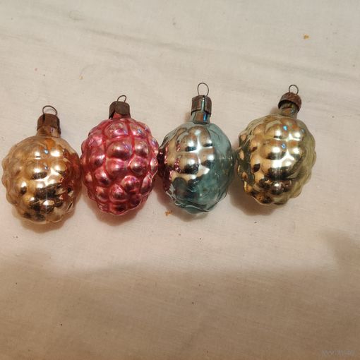 Ёлочные игрушки одним лотом 0128