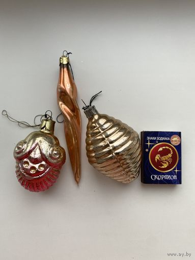 Елочные игрушки.