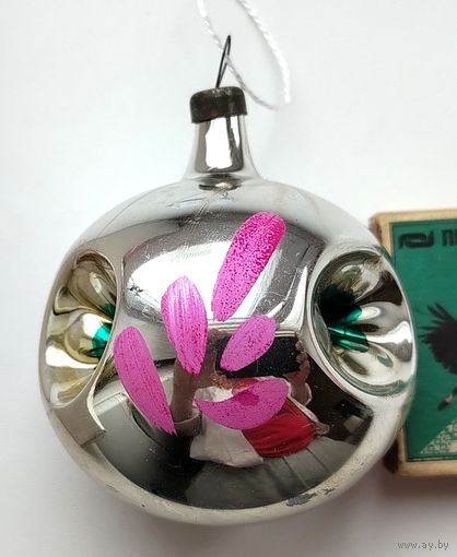 Ёлочная игрушка. 440.