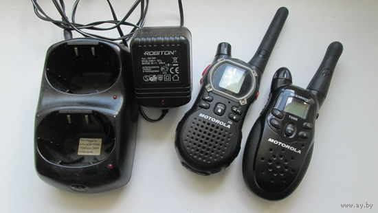 Радиостанция-рации Motorola,Цена за весь комплект что на фото,