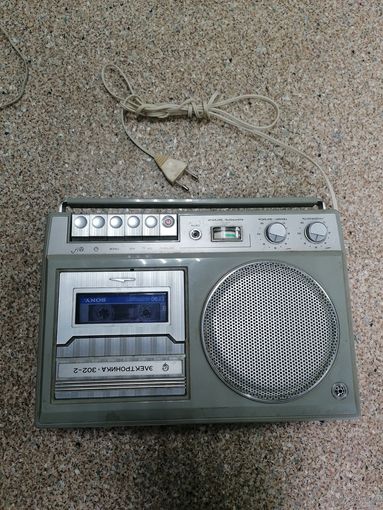 Магнитофон электроника 302-2 торги с Рубля