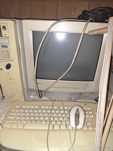 Компьютер 2000х
