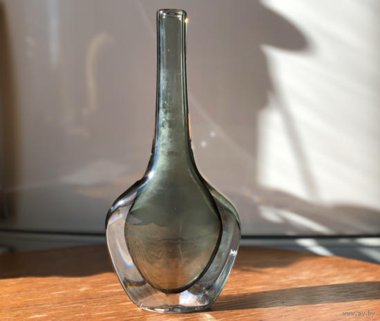 Ваза Швеция Orrefors подписная цветное стекло винтаж 28см 14х6см