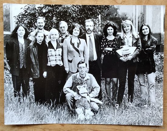 7 фотографий из истории Белорусского телевидения конца 1980-начала 1990 г. Цена за все.