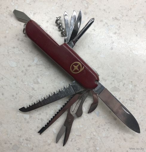 Нож складной многофункциональный (11 инструментов)