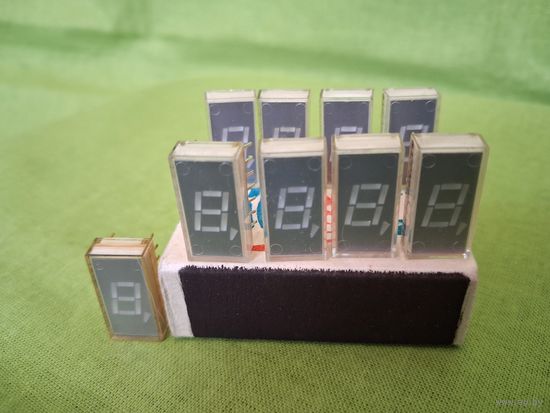 Индикаторы светодиодные АЛС324Б1 цена за все