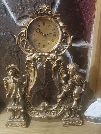 Каминные часы