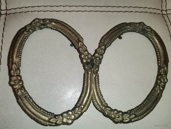 Латунная, двойная рамка для фотографий, размер 17*11 см.