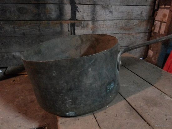 Кастрюля медная большая