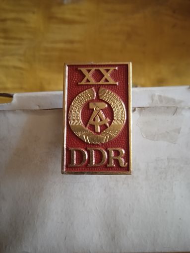Знак XX лет ГДР