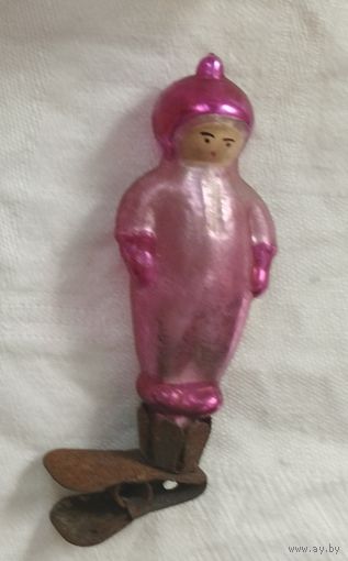 Ёлочная игрушка космонавт