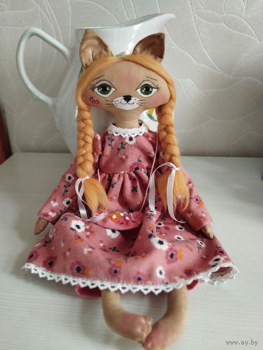 Кошечка куколка ручной работы из текстиля высота 38 см ручки подвижны