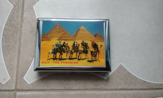 Портсигар с зажигалкой.(Египет)