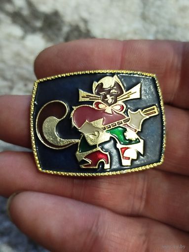 Кот музыкант