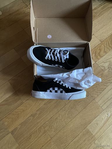 Кеды Vans лимитка из натур кожи, 36.5/37, бу мало