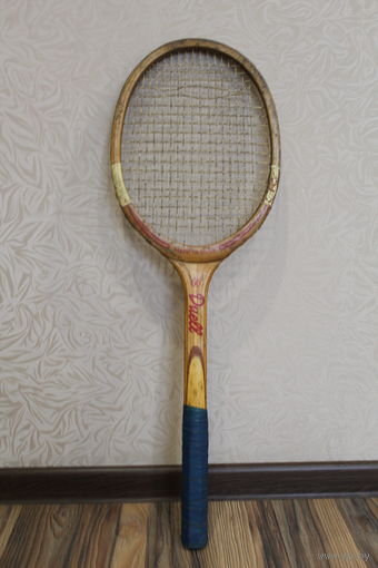 Ракетка DUELL  для тенниса(большого) знак качества