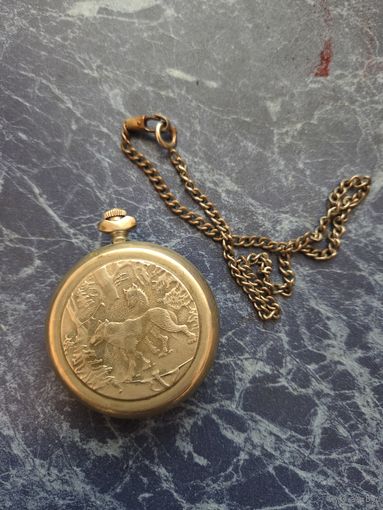 Карманные часы Молния волки