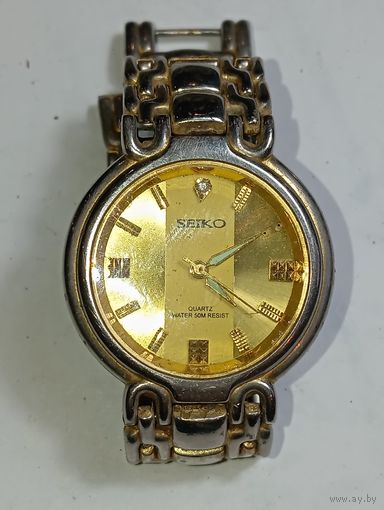 Часы кварцевые SEIKO . С рубля !