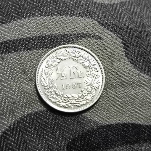 1/2франка(1957г.) Швейцария.В ш/б.