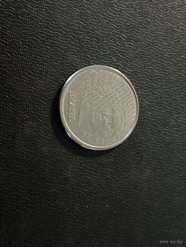Бразилия 5 центавос 1996 г.