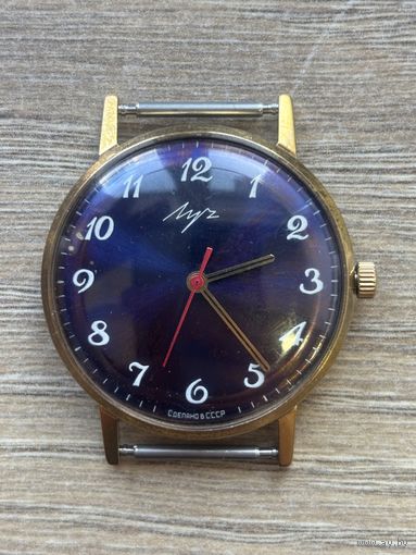 Часы механические Луч 2209