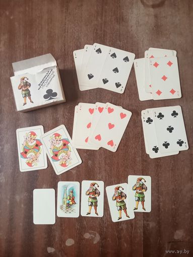 Карты игральные атласные 2-3-4-5-джокеры для комплекта