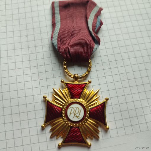 Знак Золотой крест заслуги Польша.