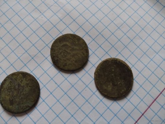 3 монеты, скорее всего Речь Посполитая