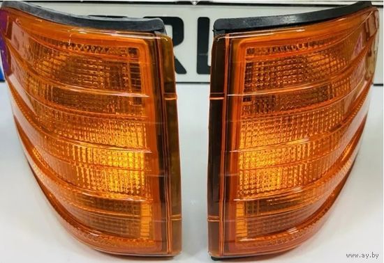 Поворотник левый правый Mercedes S W126 купе