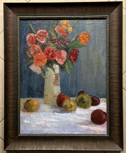 Довгялло М.Х "Натюрморт", 1950г. Холст, масло. Размер с рамой 59х73,5 см.
