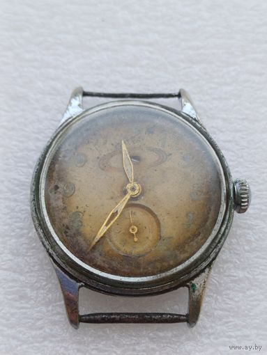 Все лоты с 1р.Часы Сатурн тикают