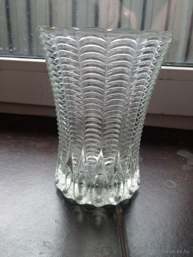 Ваза СССР 16х11 см. в хорошем состоянии.